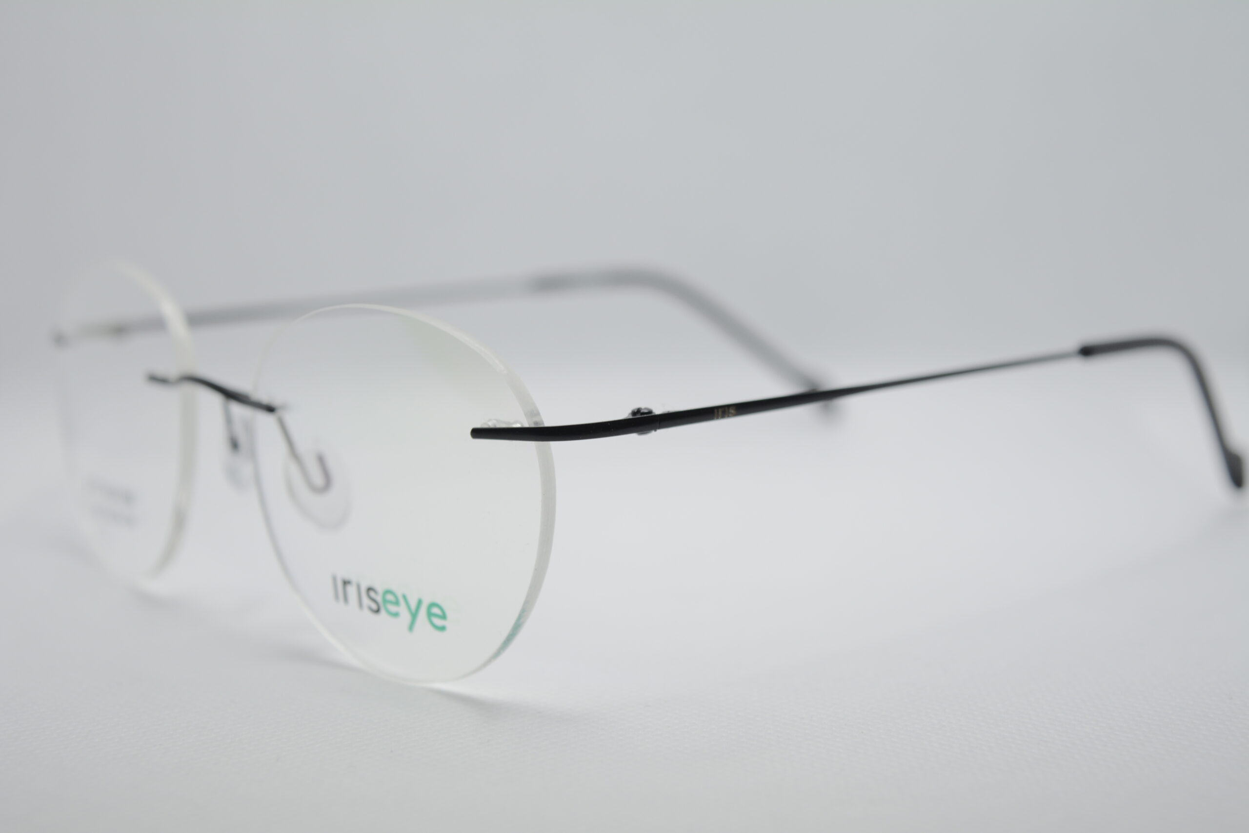 IRIS EYE FRAMELESS TITANIUM ROUND- BLACK - Image 2
